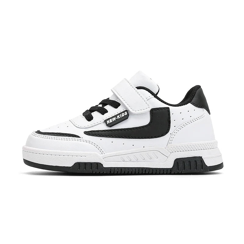 Tênis Infantil Masculino Branco com Preto Sneaker JustKids