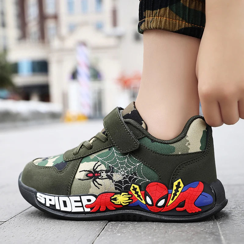 Tênis Infantil Masculino Camuflado Verde Impermeável Homem-Aranha FanatiKids