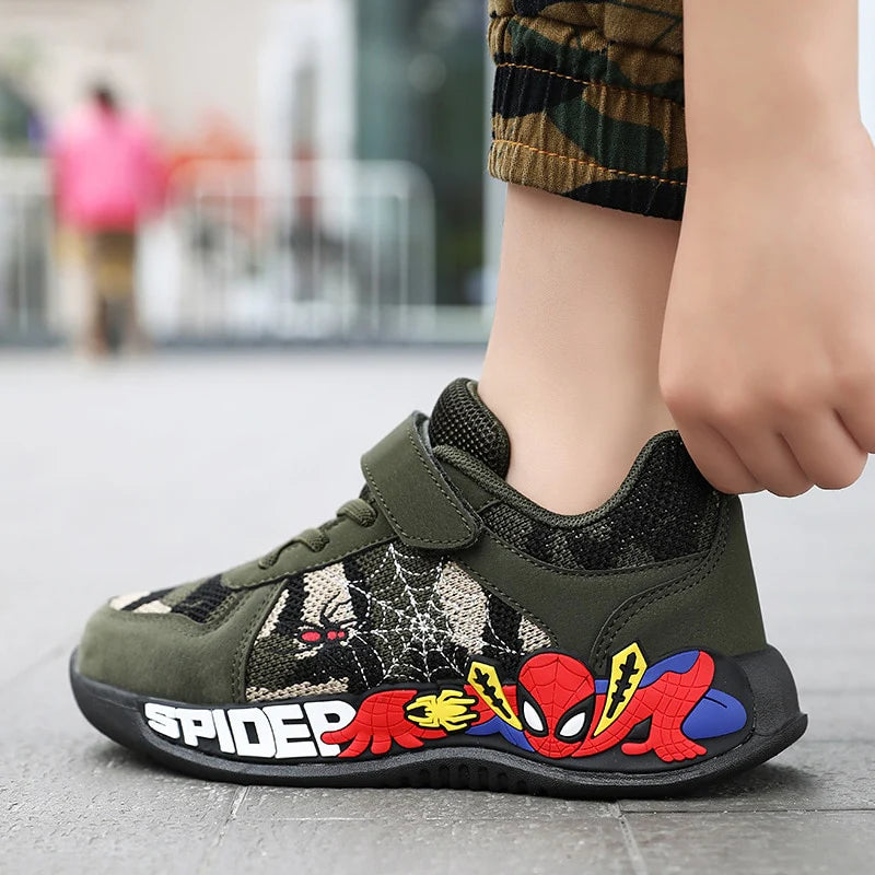 Tênis Infantil Masculino Camuflado Verde Respirável Homem-Aranha FanatiKids